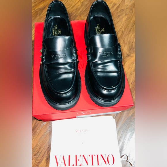 Women’s VALENTINO LOAFER - Picture 3 of 8